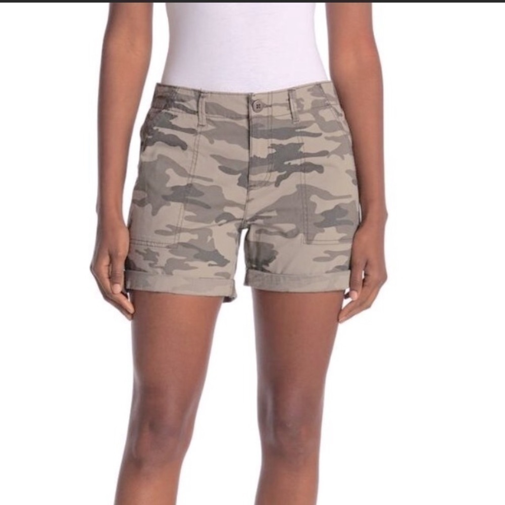 NEW Anthropologie Sanctuary Camo Folded Cuff Chino Shorts Lightweight XS Stretch